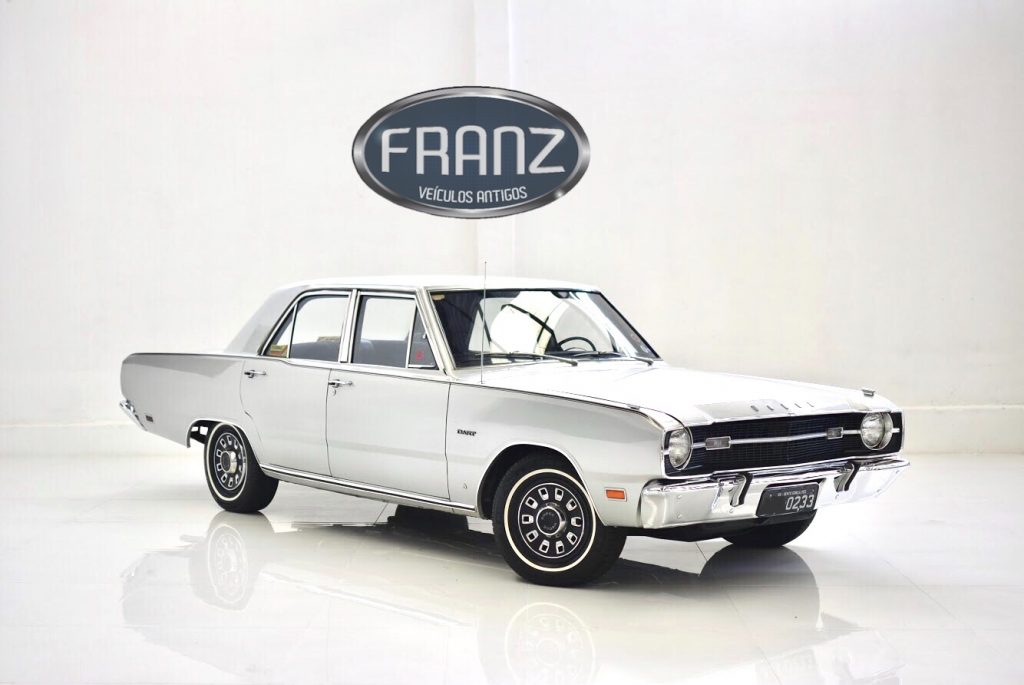 Dodge Dart Sedan - Vendido