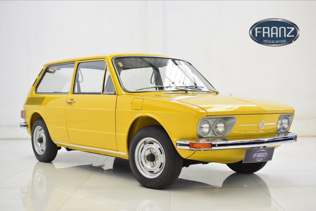 VW Brasilia 1975 - Vendido