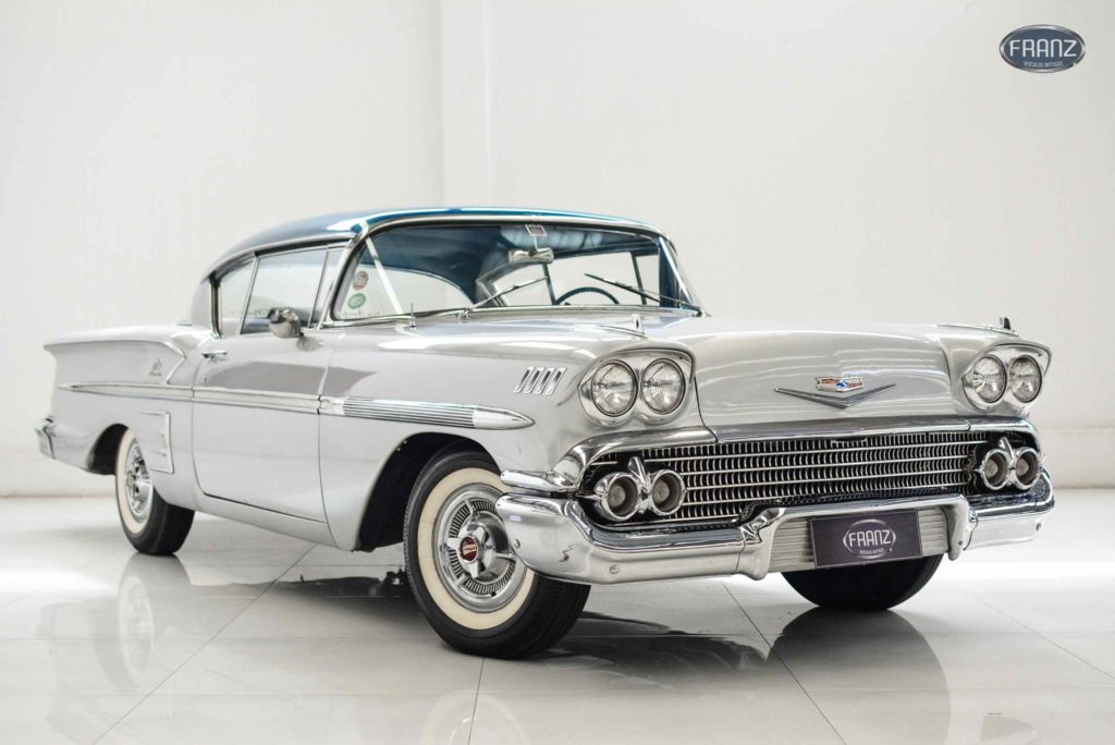 Impala Coupé V8 1958 - Vendido