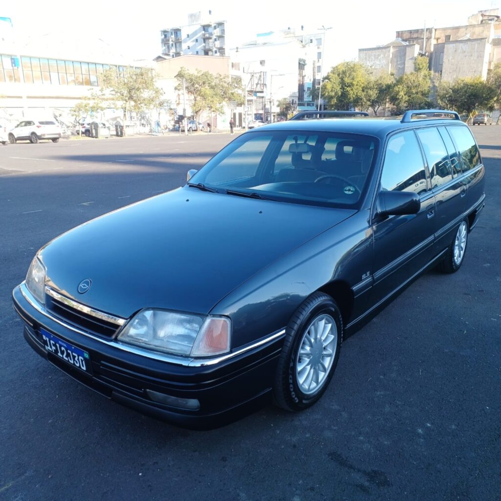 CHEVROLET OMEGA SUPREMA GLS 2.2 1996- R$49.900,00